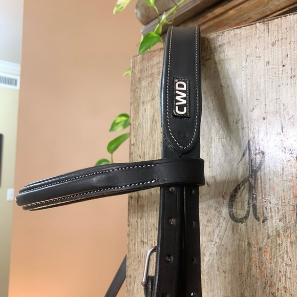 SOLD Brand new with tags CWD raised fancy stitched French noseband bridle - Picture 14 of 16